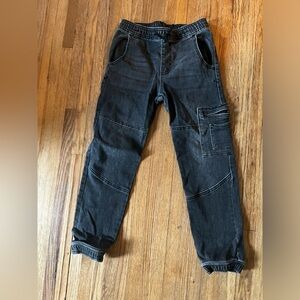 Girls black cargo pants - size 10